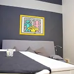 Ferrari Suite Apartment